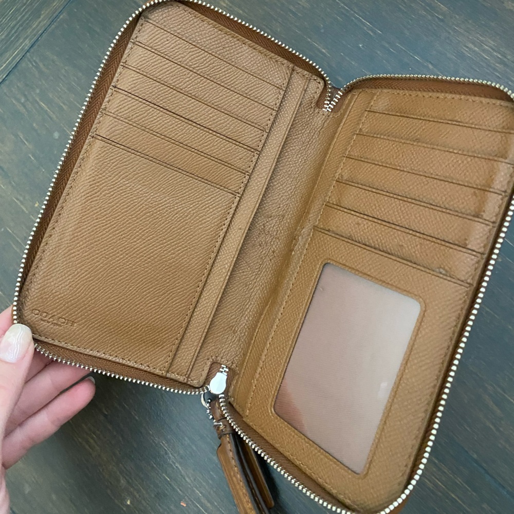 Coach wallet brown leather used - Picture 4 of 6